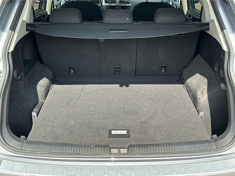 Volkswagen Tiguan 2,0 TDI 110 kW DSG Life - fotka 20 z 23