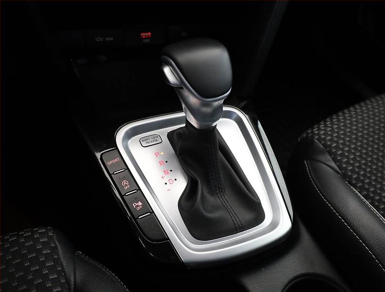 Kia XCeed (2021) 1.5 T-GDI, Automat, Serv.kniha - fotka 11 z 18