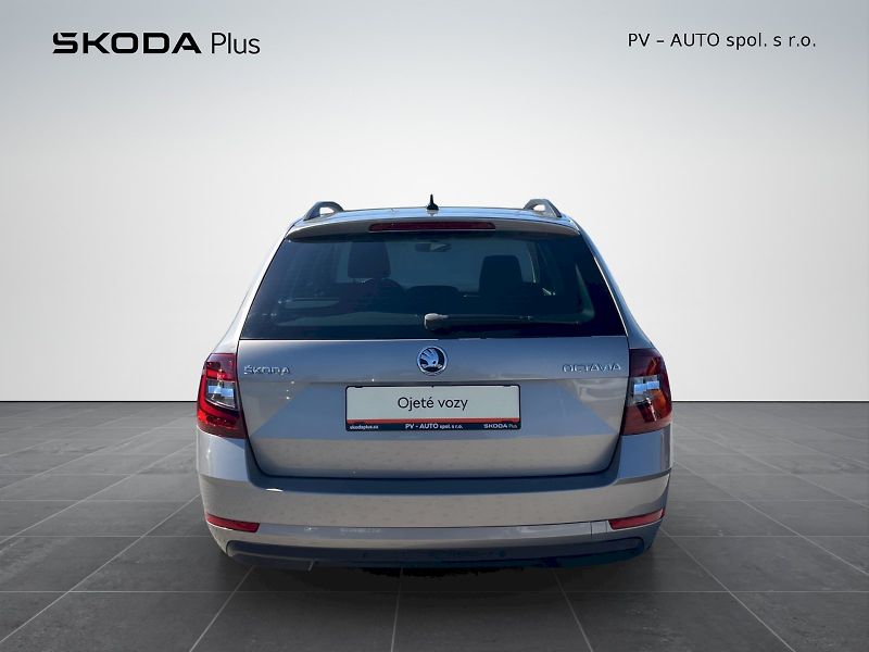 Škoda Octavia (2018) 1.5 TSI 110kW Style Plus combi - fotka 26 z 30