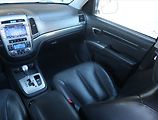 Hyundai Santa Fe (2012) 2.2 CRDi, 4X4, Automat - náhled 8