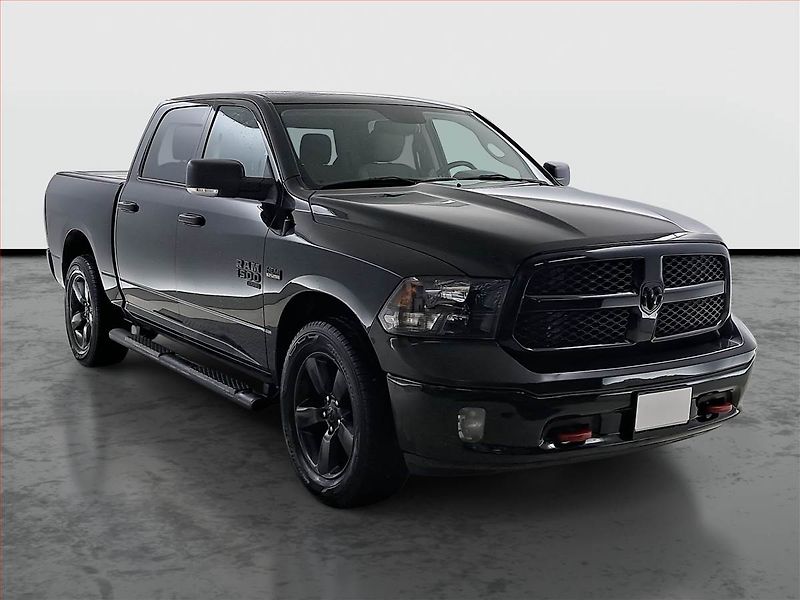 RAM 1500 (2022) 5.7 V8 Hemi - fotografie inzerátu
