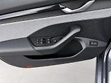 Škoda Octavia (2024) COMBI TOP SELECTION 2,0 TDI 85 - náhled 16