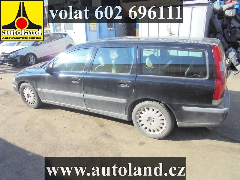 Volvo V70 (2002) VOLAT 602 696111 - fotka 4 z 13