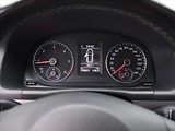 Volkswagen Touran 1,6 TDI Cup Panorama Serv.knih - náhled 14