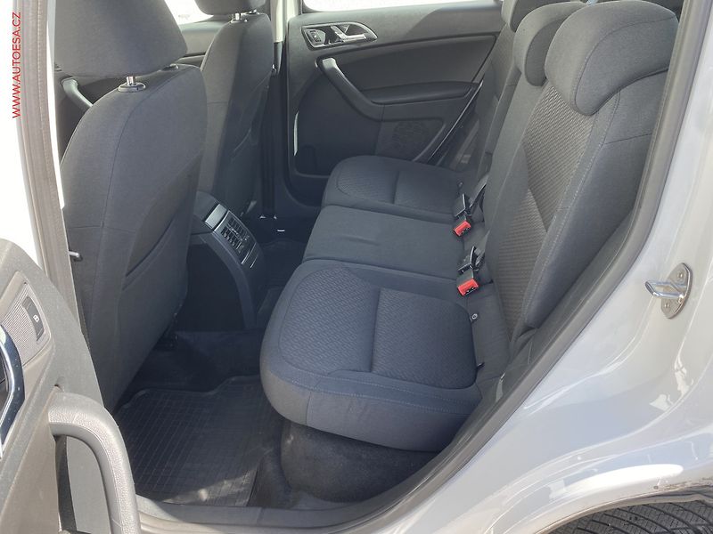 Škoda Yeti (2013) 1.4 TSi, Ambition, výhřev - fotka 10 z 16