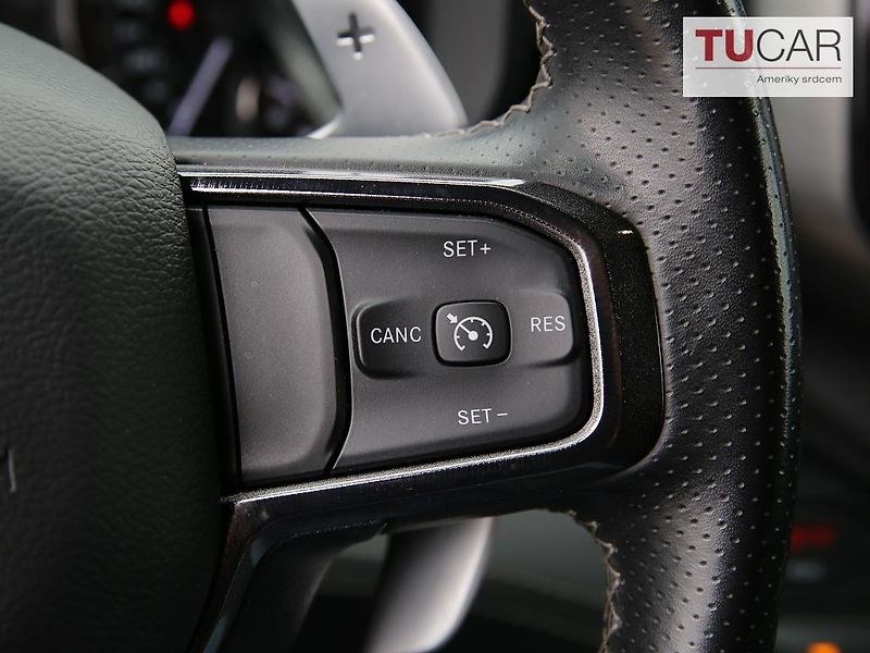 Dodge RAM (2021) TRX 6.2 V8 - fotka 25 z 48