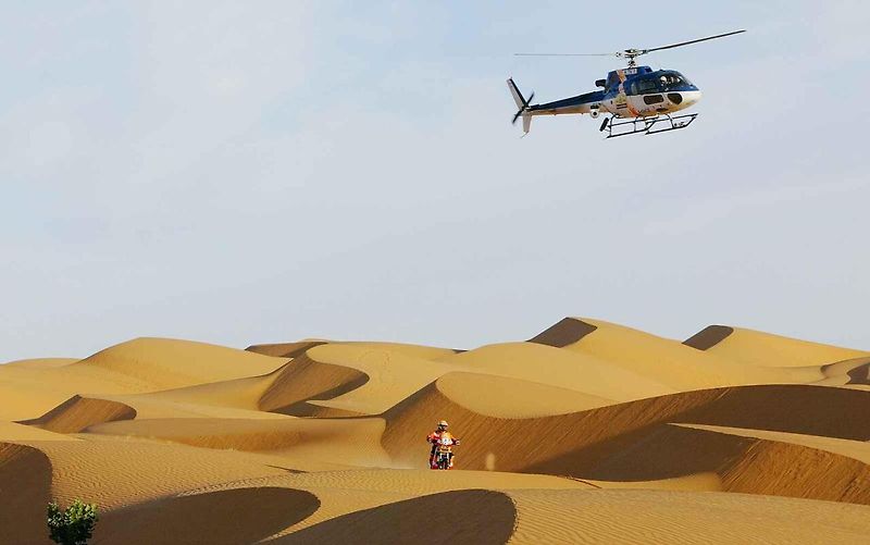 Rallye Dakar je fenomén. Jezdí se v etrémních podmínkách pouště už od roku 1979 a v jeho historii zanechali a stále zanechávají závodníci z Česka výraznou stopu.