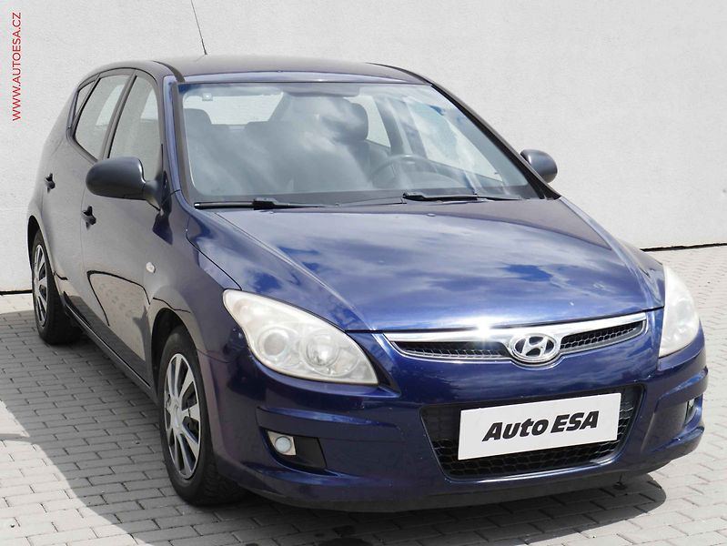 Hyundai i30 (2007) 1.4i, AC, STK5/28 - fotografie inzerátu