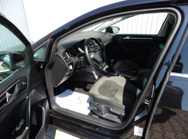 Volkswagen Golf Variant 1.5 TSi Highline Navi - fotka 12 z 14