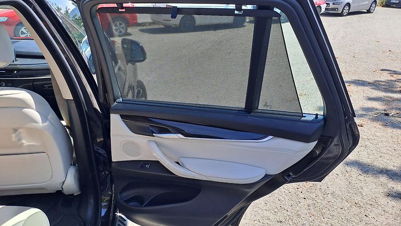 BMW X5 3.0 xDrive 30D - fotka 11 z 32