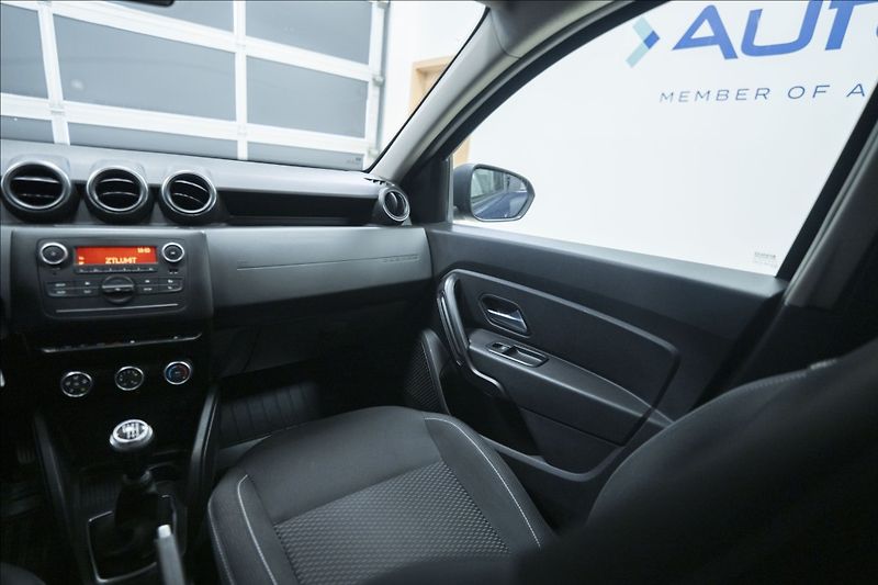Dacia Duster 1,5 Blue dCi 4WD COMFORT TAŽNÉ - fotka 14 z 34
