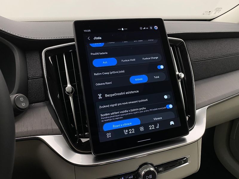 Volvo XC90 (2026) T8 AWD Plug-in BRIGHT PLUS 7m - fotka 52 z 71