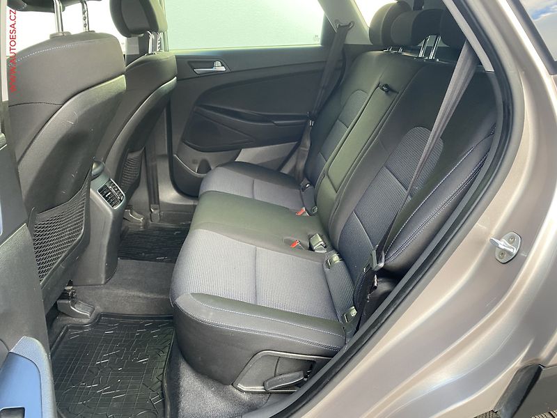 Hyundai Tucson (2016) 1.7CRDi, 2.maj,ČR, GO Czech - fotka 10 z 18