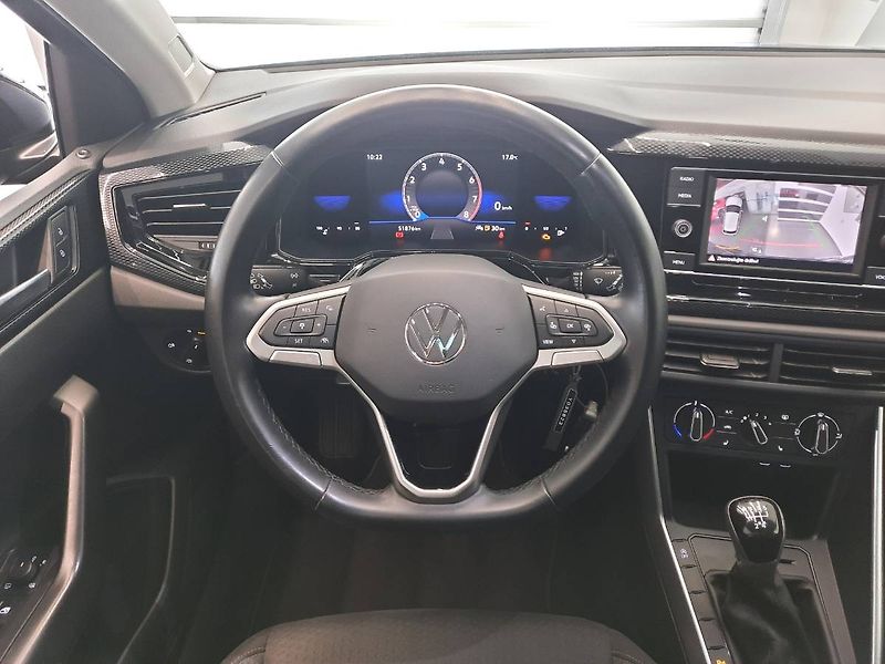 Volkswagen Taigo (2022) 1.0 TSI (70kW95k) Life - fotka 10 z 21