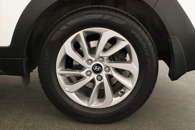 Hyundai Tucson (2016) 1.7 CRDi, Serv.kniha, Navi - fotka 14 z 14