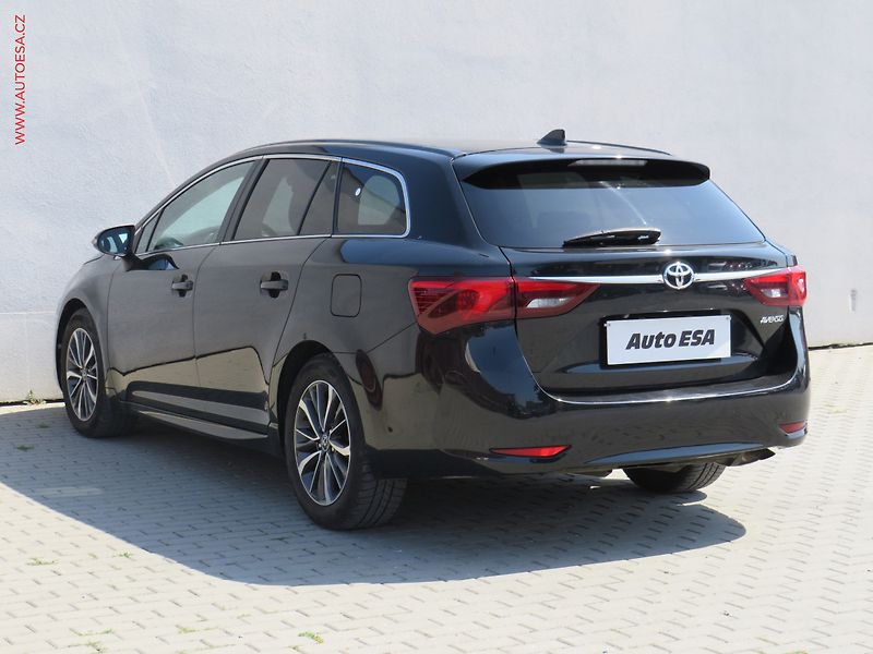 Toyota Avensis (2017) 1.8 VVT-i, ČR, Active - fotka 6 z 23