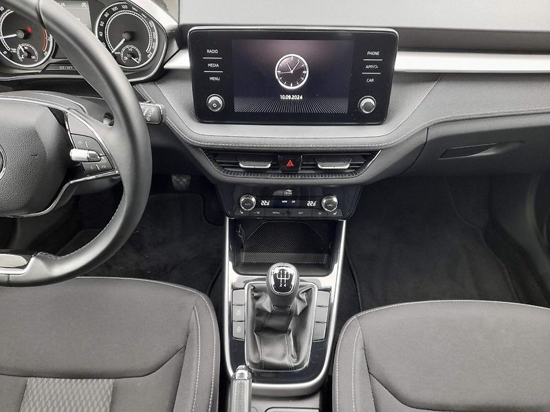 Škoda Fabia STYLE 1.0TSi 70KW 5MP - fotka 19 z 20