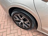 Volvo S60 (2024) 2.0i B4 Core Ad.LED Kamera - náhled 44