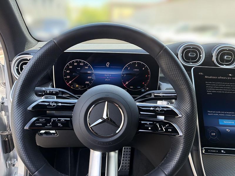 Mercedes-Benz GLC 220d 4M, 1 majitel - fotka 10 z 17