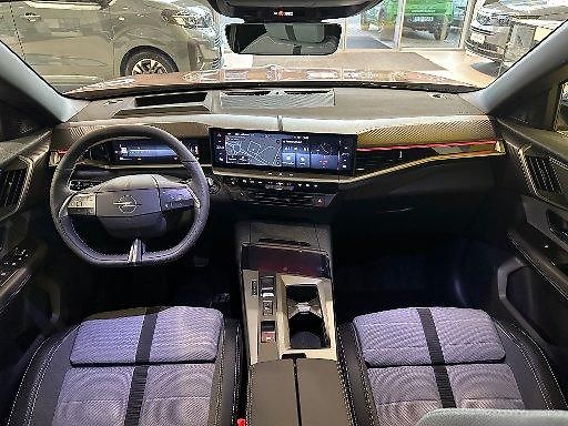 Opel Grandland (2024) Edition Hybrid 1.2 TURBO 100kW - fotka 12 z 12