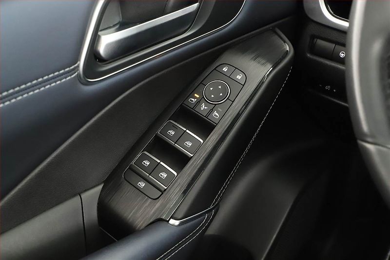 Nissan Qashqai (2023) Tekna 1.3 DIG-T MHEV - fotka 15 z 20