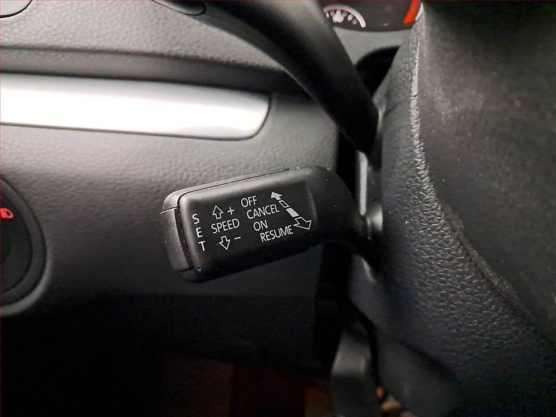 Volkswagen Sharan (2015) 2.0 TDI, 4X4, 7 míst, ČR - fotka 18 z 22