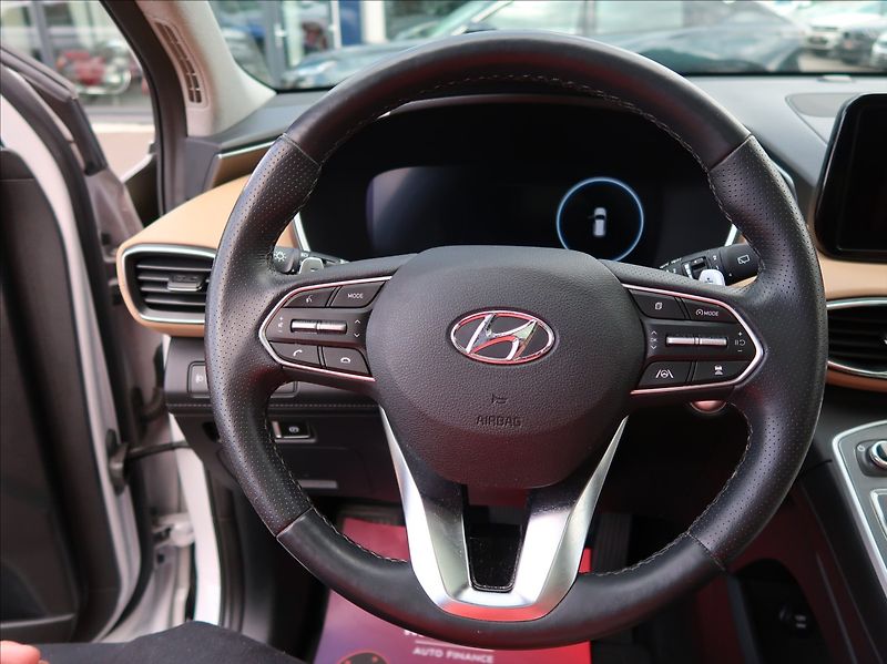 Hyundai Santa Fe 1,6 T-GDi,HEV,Luxury,DPH! - fotka 18 z 30
