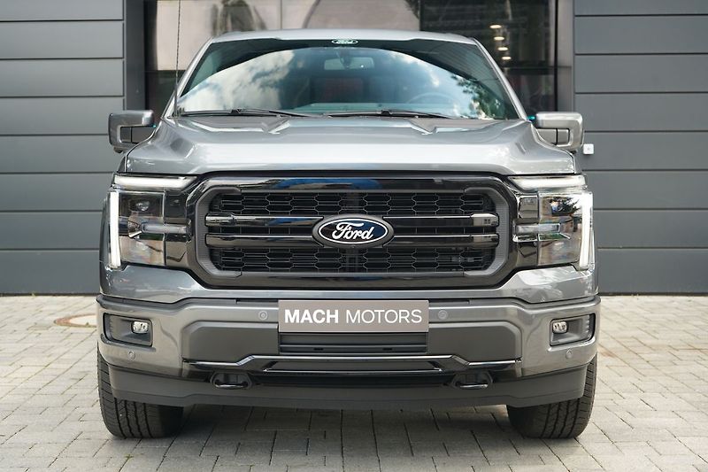 Ford F-150 (2025) Lariat 5,0 298 kW - fotka 3 z 59