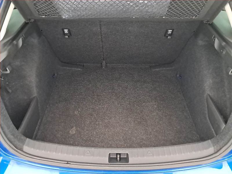 Škoda Scala (2019) 1.6 TDI, ČR,1.maj, Serv.kniha - fotka 14 z 18