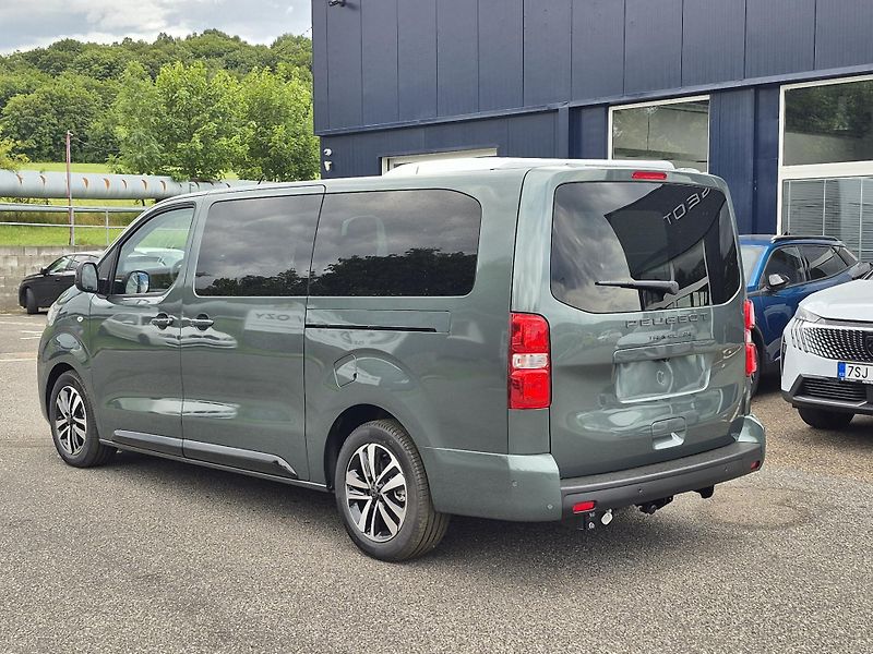 Peugeot Traveller (2026) Allure L3 2.2BlueHDi 180k EAT8 - fotka 3 z 30