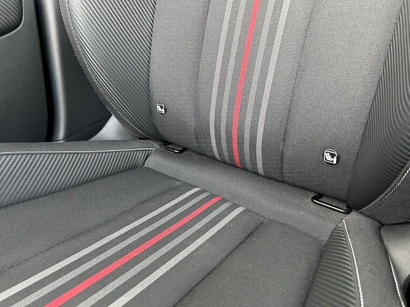 Škoda Kamiq (2025) Monte Carlo 1.0 TSI 85 kW DSG - fotka 29 z 32