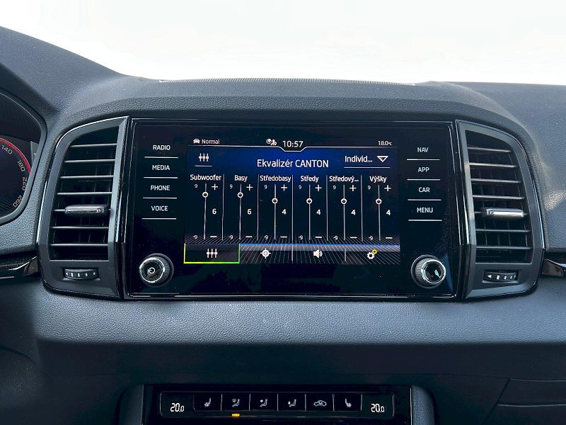 Škoda Karoq (2023) 2.0 TDI 110kW 4x4 DSG Sportlin - fotka 13 z 35