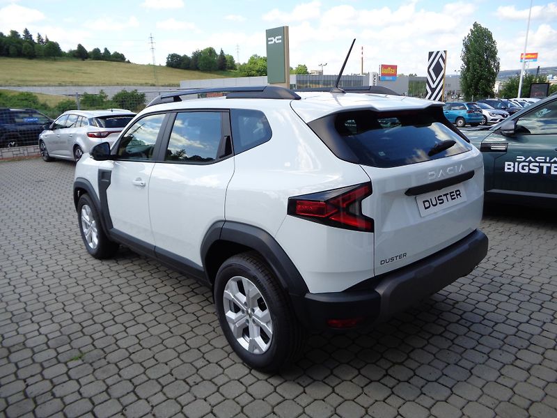 Dacia Duster (2026) expression mild hybrid 140     - fotka 4 z 15