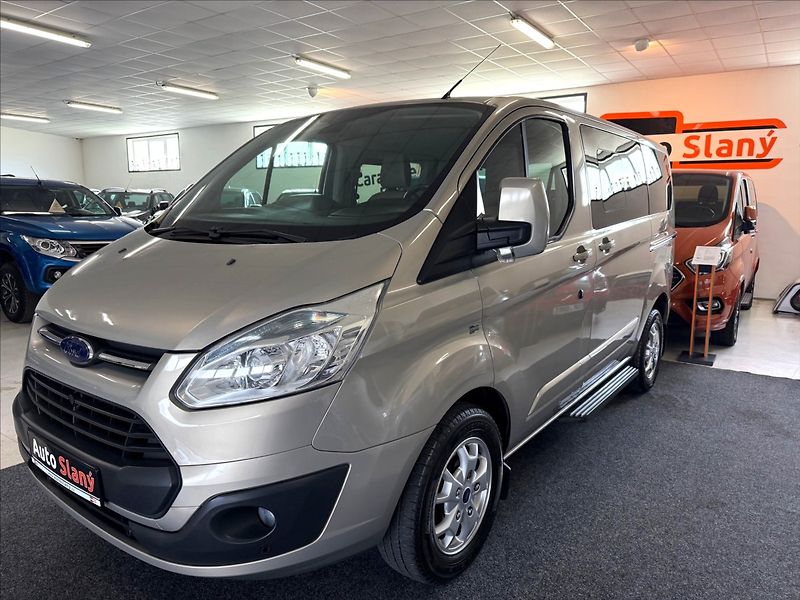Ford Tourneo Custom 2,2 TitaniumX,92kW,po servisu - fotka 1 z 30