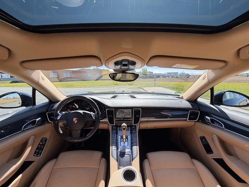 Porsche Panamera 3.0 DIESEL EDITION NAVI KAMERA - fotka 13 z 48