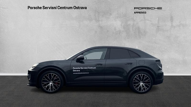 Porsche Macan 4S Electric - fotka 3 z 23