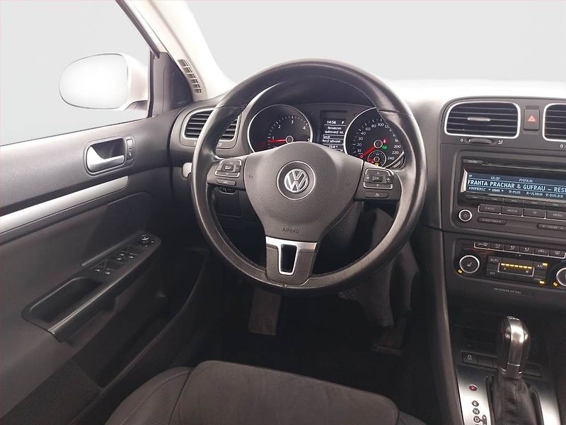 Volkswagen Golf (2013) Highline 1.6 TDI, Automat - fotka 7 z 22