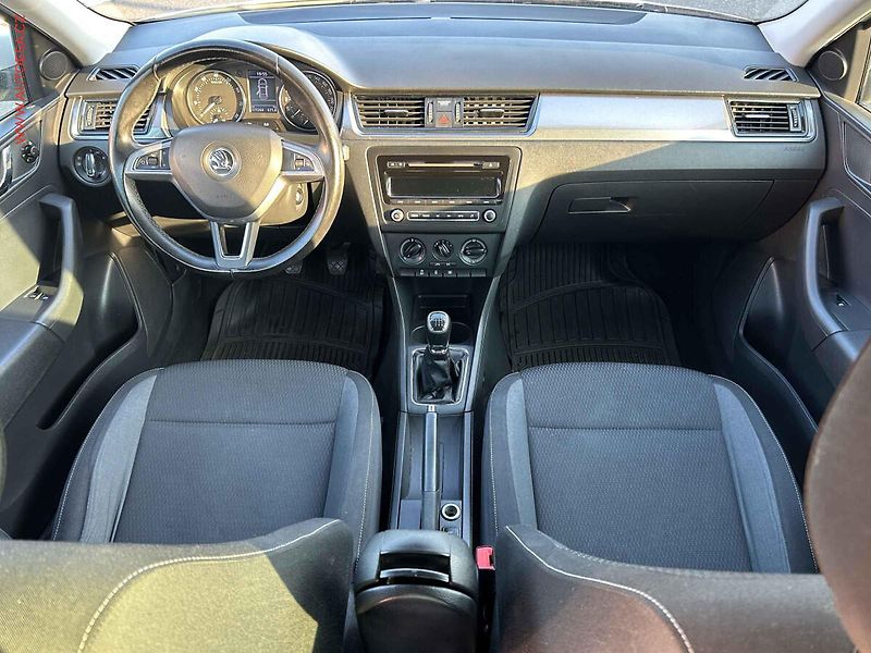 Škoda Rapid (2014) 1.2 TSi, ČR, AC, STK6/28 - fotka 8 z 17