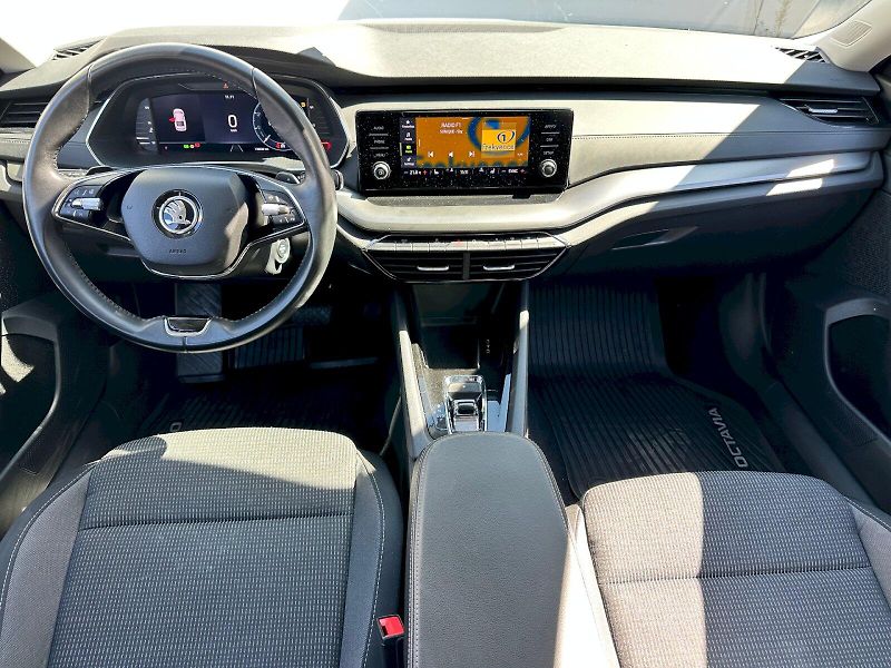 Škoda Octavia (2023) 2.0 TDI 85kW Ambition DSG - fotka 5 z 20