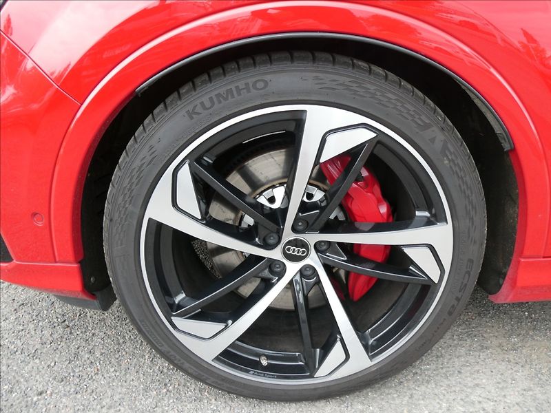 Audi SQ7 4,0 TDi V8 320kWwebasto,matrix - fotka 19 z 50