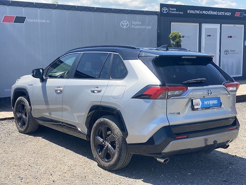 Toyota RAV4 2.5HSD, ČR, Selection, 4x4 - fotka 5 z 18