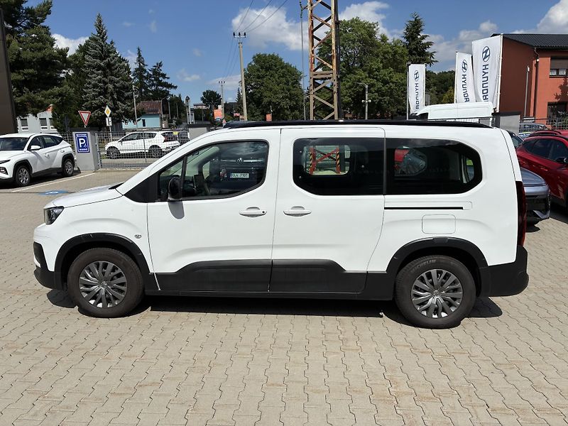Peugeot Rifter EV,e-GT 50 kWh-100KW, 22 000KM - fotka 6 z 21