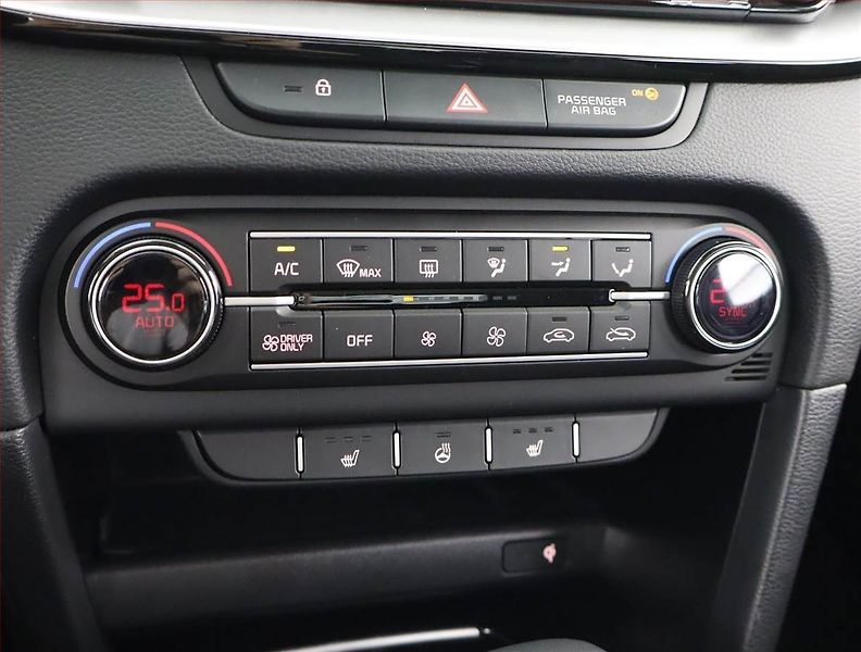 Kia XCeed (2025) Plug-in-Hybrid, DPH, Navigace - fotka 19 z 24
