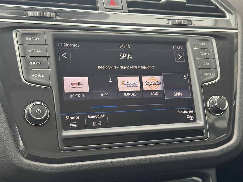 Volkswagen Tiguan (2016) 2.0TSi DSG 4M, Highline, 1.Maj - fotka 34 z 55