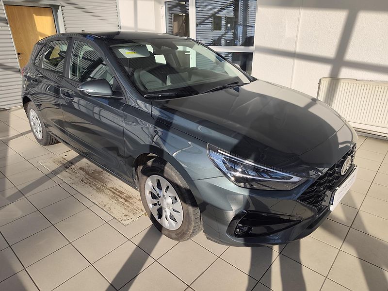 Hyundai i30 (2025) 1.5i 71kW MT Comfort - fotka 5 z 21