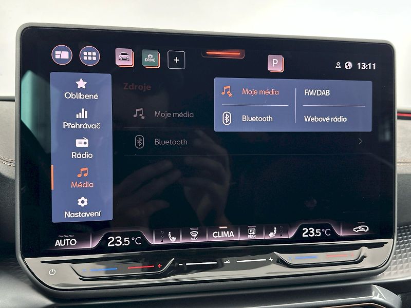 Cupra Leon (2024) ST 1.5 TSI 110kW DSG - fotka 20 z 31