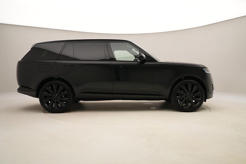 Land Rover Range Rover (2026) SV BLACK P615 LWB  - fotka 11 z 115