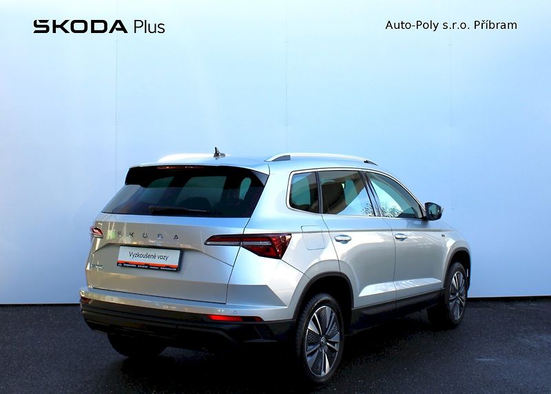 Škoda Karoq (2024) Drive 1.5TSI / 110kW 6°MP - fotka 2 z 21