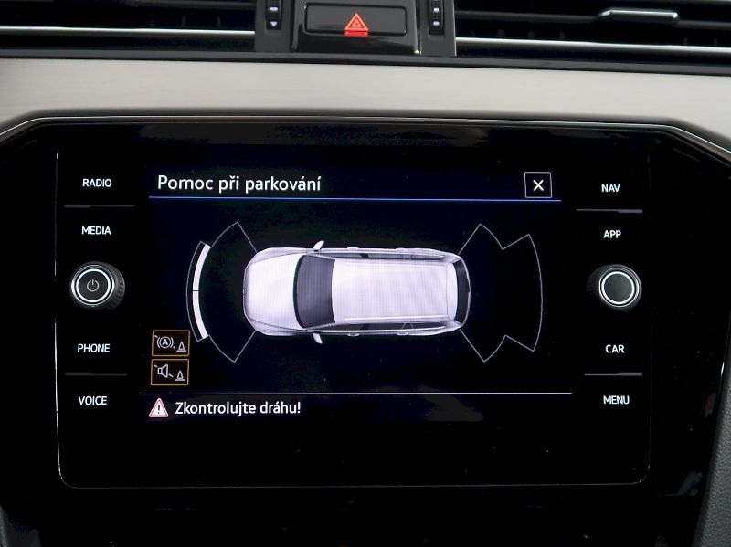 Volkswagen Passat (2022) ELEGANCE 2.0TDI EVO DSG - fotka 28 z 38