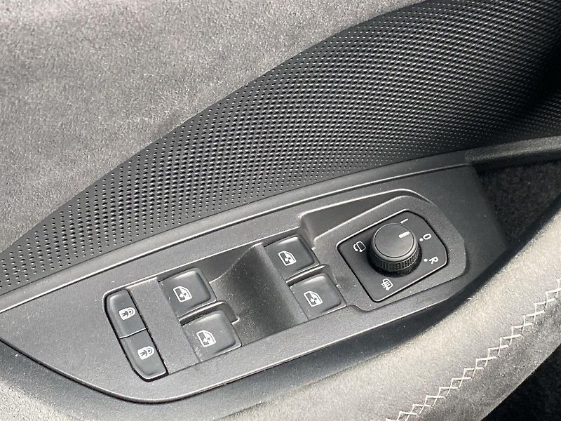 Škoda Kodiaq (2024) 2.0 TDI 4x4 DSG SportLine - fotka 21 z 40